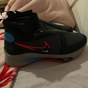 NIKE AIR ZOOM INFINITY TOUR 2 SHIELD BLACK GOLF SHOES/CLEATS SIZE 9 DO8997-060